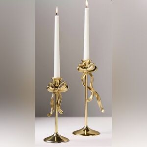 Elegant Gold Bow Candle Holders. Set of 3 handle holders.